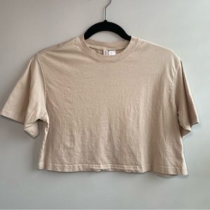 [4 FOR $20] H&M Beige Relaxed Cropped Tee
